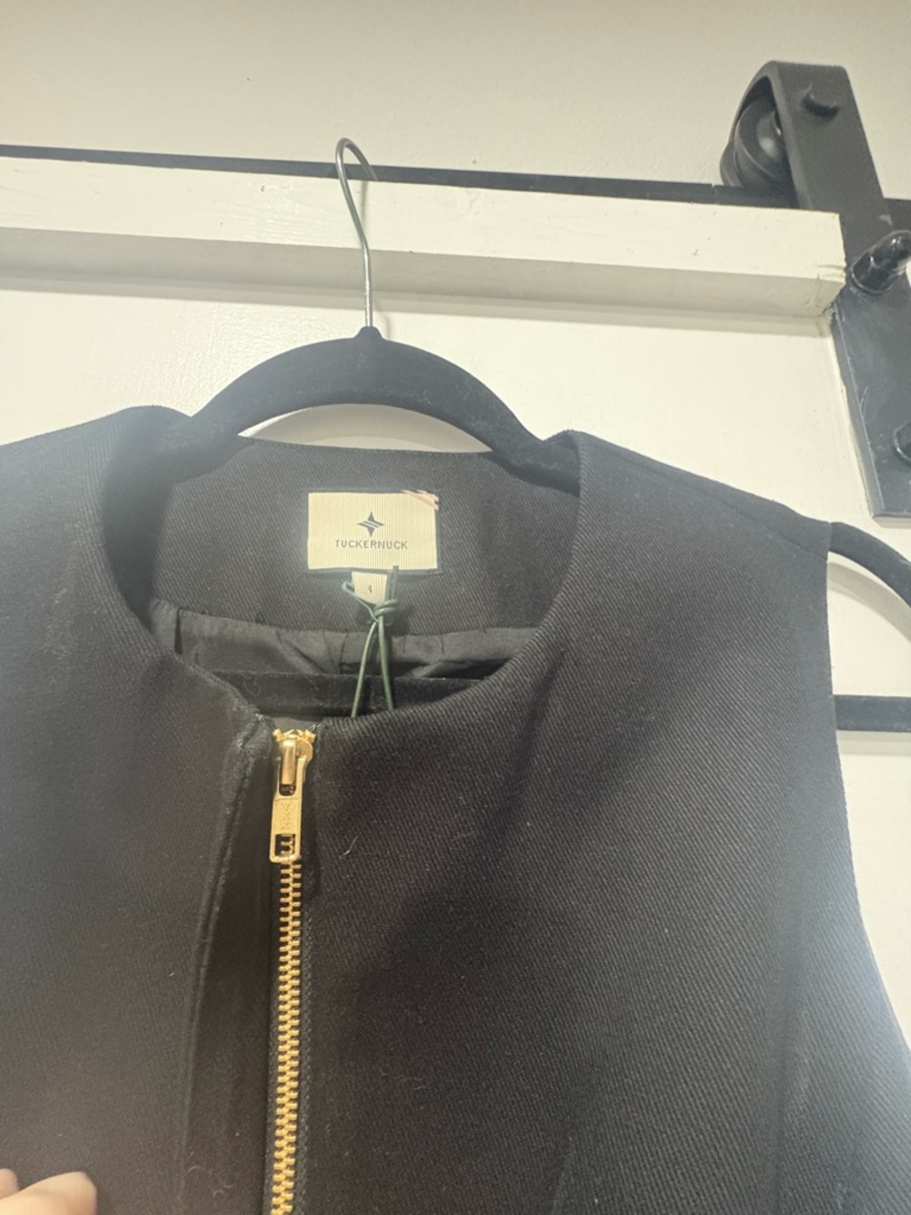 Tuckernuck Black Zip-Front Sleeveless Tunic - Picture 4 of 7